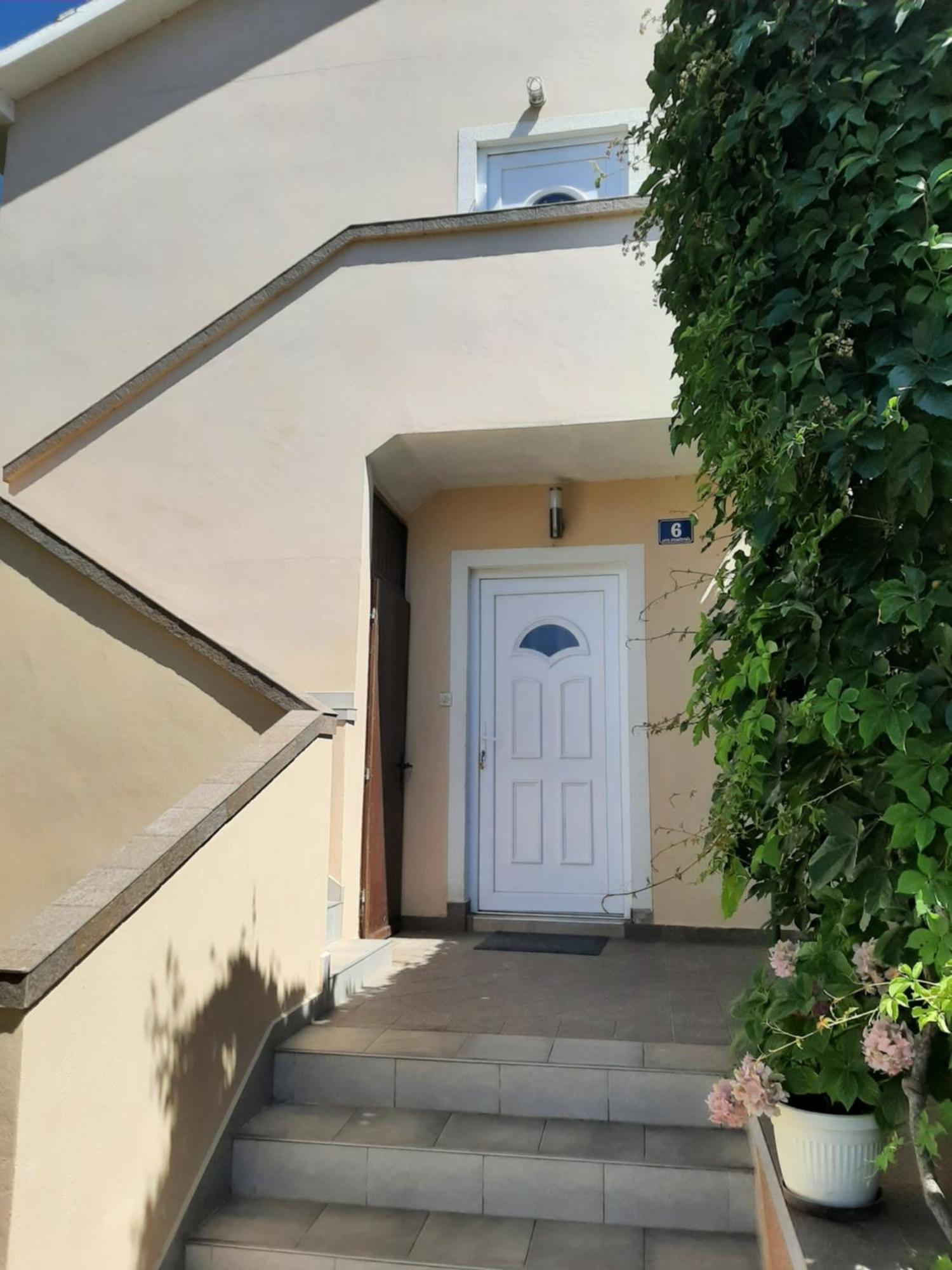 Apartmani Marija Povljana Phòng bức ảnh