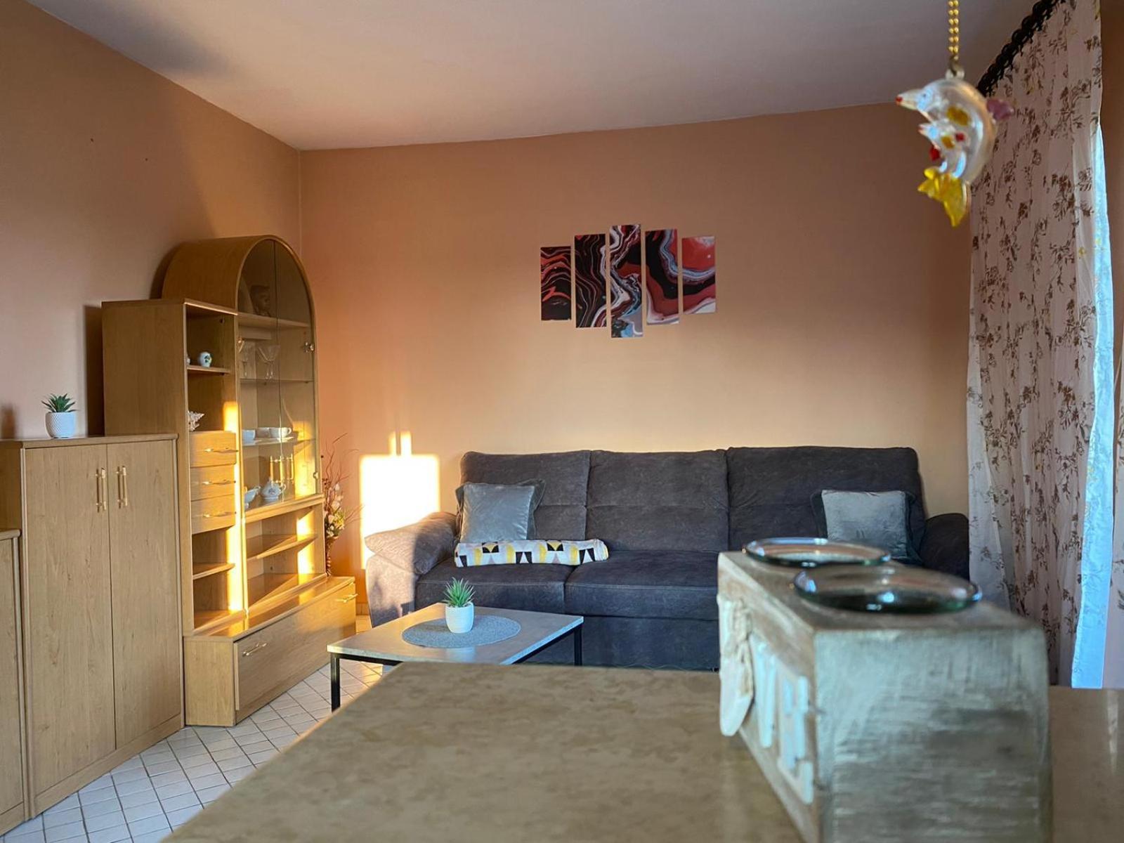 Apartmani Marija Povljana Phòng bức ảnh