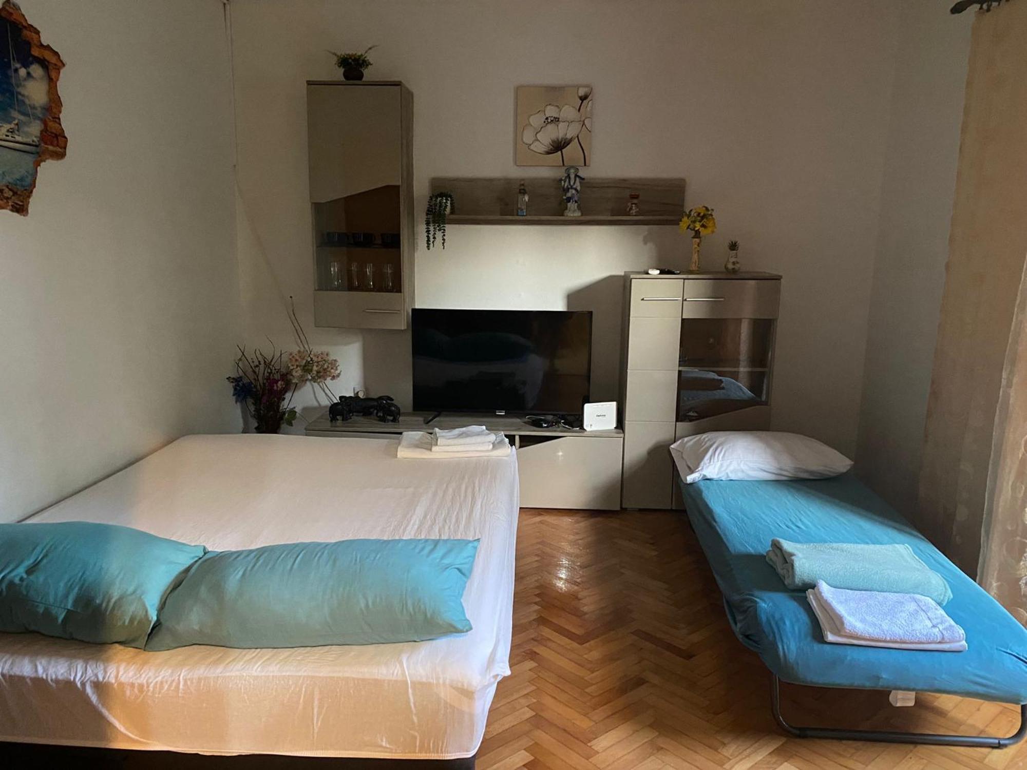 Apartmani Marija Povljana Phòng bức ảnh