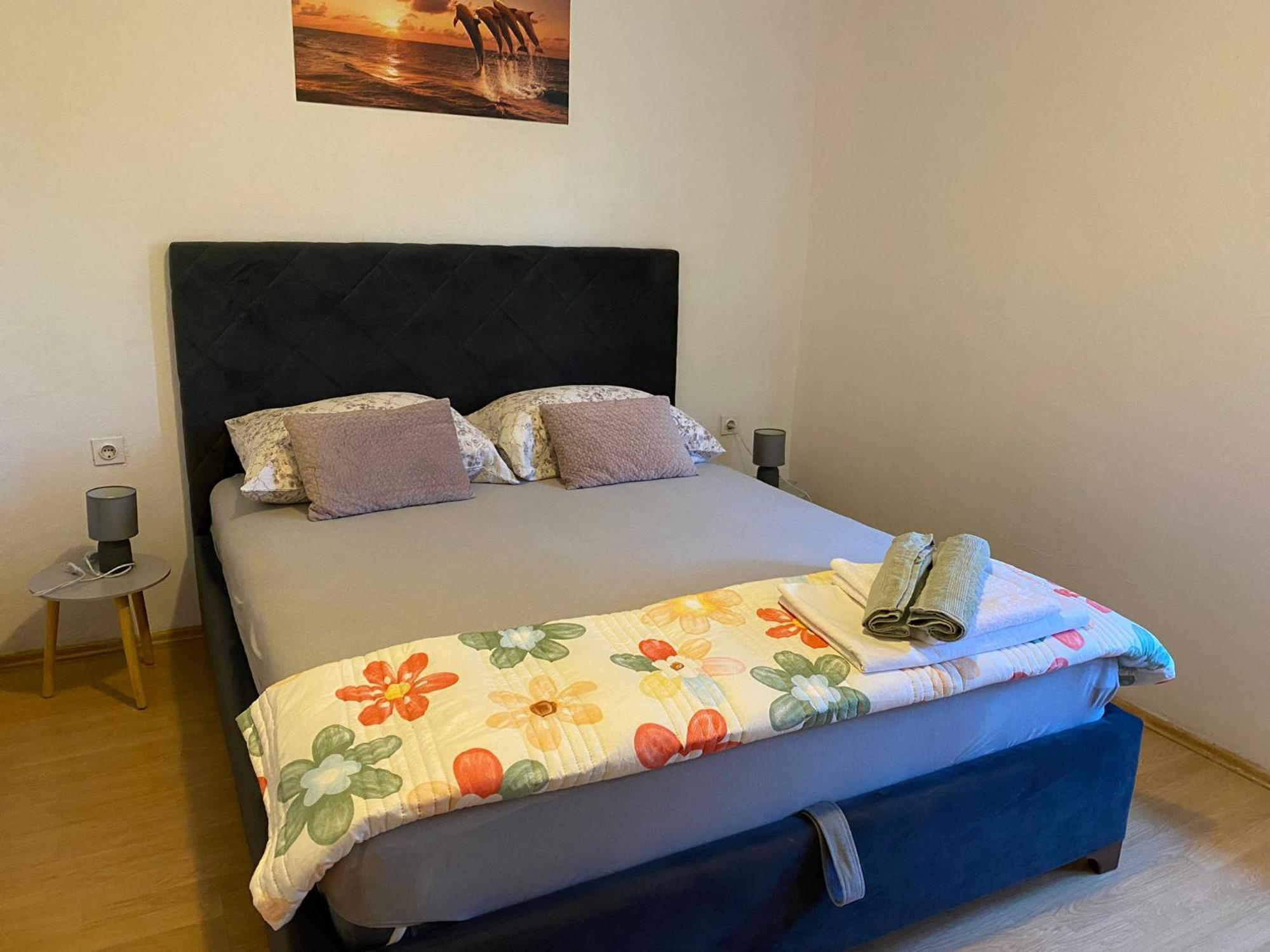 Apartmani Marija Povljana Ngoại thất bức ảnh